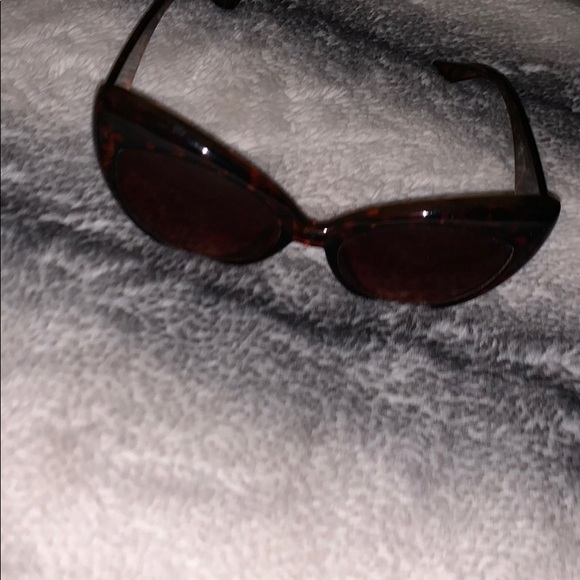 Cat eye glasses bundle - Picture 3 of 6